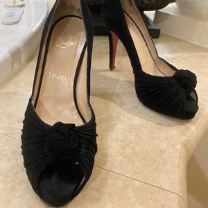 Christian Louboutin Black Twist Knot Heels Pumps